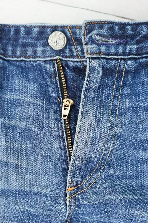 Fix A Zipper On Jeans, Fix Broken Zipper, Fix A Zipper, Sewing Jeans, Zipper Repair, Broken Zipper, Zipper Jeans, Breezy Dress, Altering Clothes