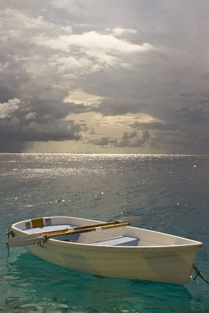 Row Row Row Your Boat, Row Row Your Boat, Row Boats, Photographie Portrait Inspiration, Old Boats, Boat Art, Boat Painting, Airbrush Art, Tableaux Paysage