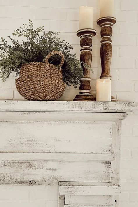 Mantel Makeover Tips | Antique Mantel Makeover Project Behind Couch Wall Decor, Mantel Makeover, Wall Decor Above Couch, Decor Above Couch, Spring Mantle Decor, Couch Wall Decor, Farmhouse Fireplace Decor, Fireplace Decor Ideas, Farmhouse Mantle