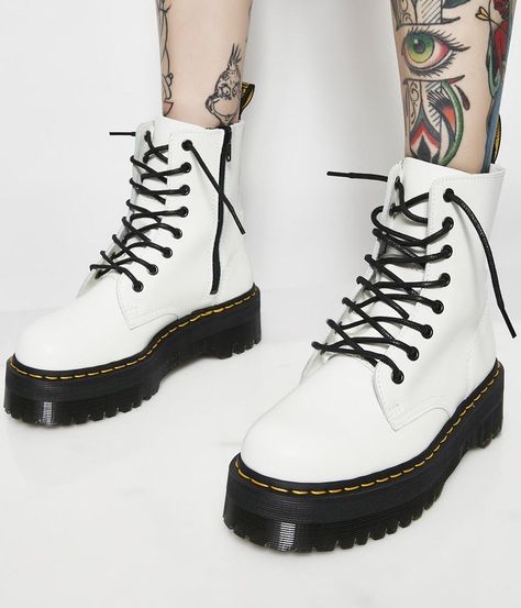 White Jadon, Jadon Platform Boots, Doctor Martens, Dr Martens Style, Doc Martens Style, Dr Martens White, Dr Martens Jadon, Doc Martens Outfit, Martens Style