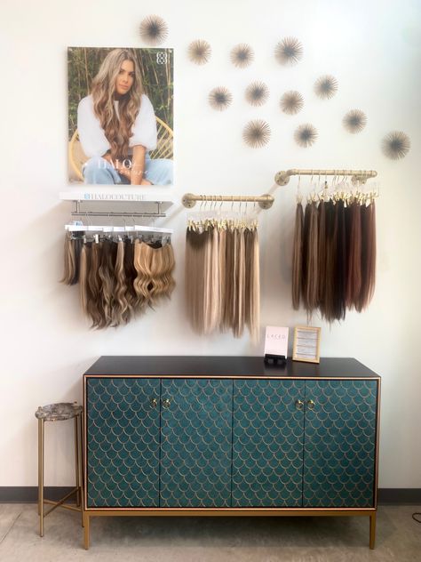 Individual Salon Suites, Salon Extension Organization, Hair Extension Retail Display, Wash House Salon Ideas, Hair Extension Salon Storage, Salon Hair Extension Wall, Hair Extension Salon Display, Hair Salon And Clothing Boutique Ideas, Hair Extension Room Ideas