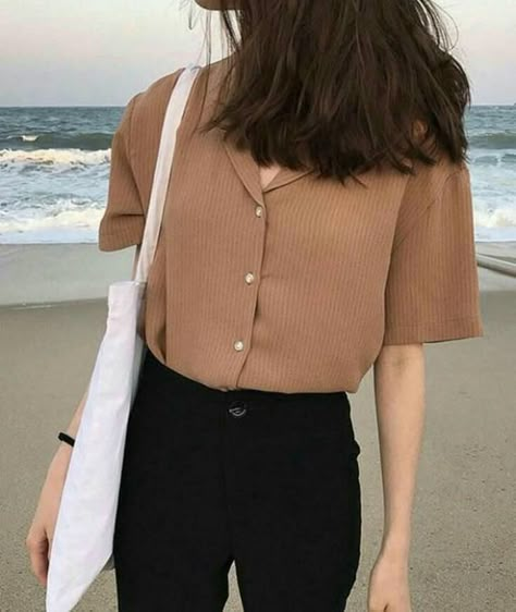 Imgur: The magic of the Internet Korean Fashion Trends, Korean Street Fashion, Inspiration Mode, Korean Outfits, Mode Inspiration, Looks Style, Looks Vintage, Beauty And Fashion, Outfits Casuales