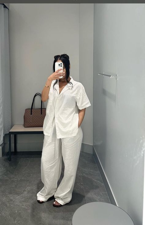 Teacher Fits Aesthetic, Vacation Outfits Modest, Modest Vacation Outfits, Professional Outfit, Chic Dress Classy, Skandinavian Fashion, Look Plus Size, Cute Modest Outfits, Modest Outfit