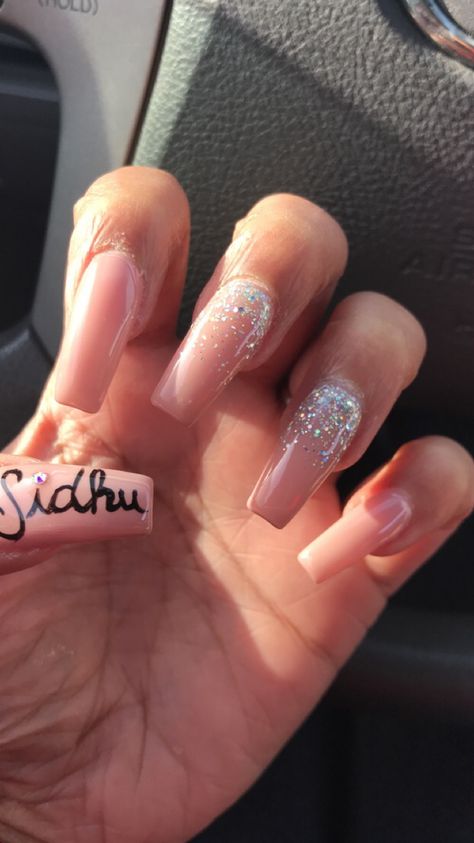 Got my boyfriends last name on my nails for VDay😍❤️ Cute Nails With Boyfriend Name, Boyfriend Name Nail Designs, Boyfriend Name On Nails Designs, Boyfriends Name On Nails, Boyfriend Name On Nails, Boyfriend Name Nails, Name On Nails Boyfriends, Nails With Boyfriends Name, Name On Nails