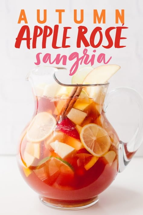 This festive Autumn Apple Rosé Sangria is bubbly, just the right amount of sweet, and perfect for your Thanksgiving or other fall celebrations! #rosesangria #holidaysangria Apple Sangria Recipes, Apple Cider Sangria Recipe, Fall Sangria Recipes, Rosé Sangria, Apple Autumn, Fall Drink Recipes, Apple Sangria, Cider Sangria, Apple Cider Sangria