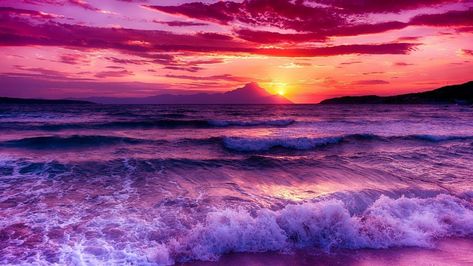 Purple YouTube banner 1024x576px. Download this free template and create your own stunning YouTube header today! #youtube #youtubebanner . #1024_X_576_Pixels #Natur_Wallpaper #1366x768_Wallpaper_Hd #Purple_Beach Purple Sunset Wallpaper, Iphone Wallpaper 8k, Pp Discord, Wallpaper Backgrounds Cartoon, 1024 X 576, Backgrounds Cartoon, 1366x768 Wallpaper Hd, Purple Beach, Youtube Banner Backgrounds