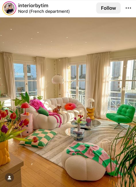 Funky Living Rooms, Vibrant Living Room, Colourful Living Room Decor, Living Space Decor, Colorful Apartment, Dopamine Decor, Dream Apartment Decor, Future Apartment Decor, Colourful Living Room