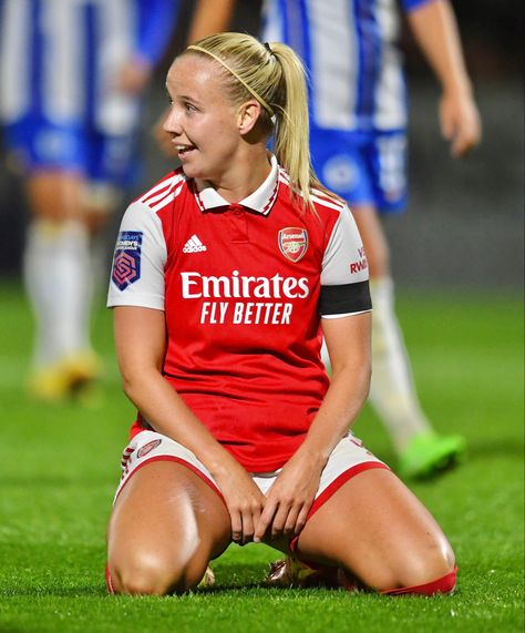 Tallulah Metcalfe, Beth Mead Wallpaper, Beth Mead, Katie Mccabe, Female Footballers, Soccer Wallpapers, Arsenal Wfc, Arsenal Women, England Players