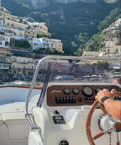 Yacht Aesthetic, Vacation Money, Future Lifestyle, Italian Summer, Old Money Aesthetic, European Summer, Luxury Yachts, Future Life, Amalfi Coast