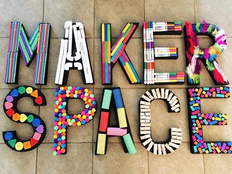 Makerspace Classroom, Stem Classroom Decor, Stem Room, Makerspace Elementary, Makerspace Design, Stem Bins, Library Makerspace, Steam Classroom, Makers Space