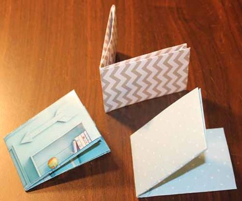 How to Make a Paper Wallet (Origami Wallet) Wallet Origami, Middle School Crafts, School Craft Projects, Fun Origami, Origami Card, Origami Wallet, Paper Wallet, Yarn Tutorials, Kids Craft Projects