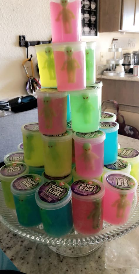 Alien Party Ideas Outer Space, Glow Space Party, Alien Party Favors, Area 51 Party Ideas, Space Alien Birthday Party, Xfiles Theme Party, Alien Bday Party, Area 51 Birthday Party Ideas, Alien Birthday Party Decoration