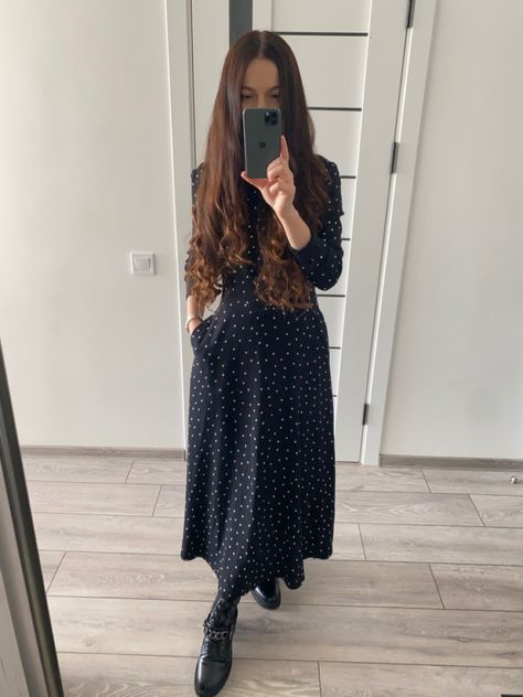 Kosher style dress modest clothing modest dress stylish Conservative Jewish Fashion, Jewish Modest Outfits, Modest Orthodox Fashion, Modern Orthodox Jewish Fashion, Modest Outfits Jewish, Jewish Fashion Women, Kosher Outfits, Orthodox Outfit Modest Fashion, Jewish Modest Fashion