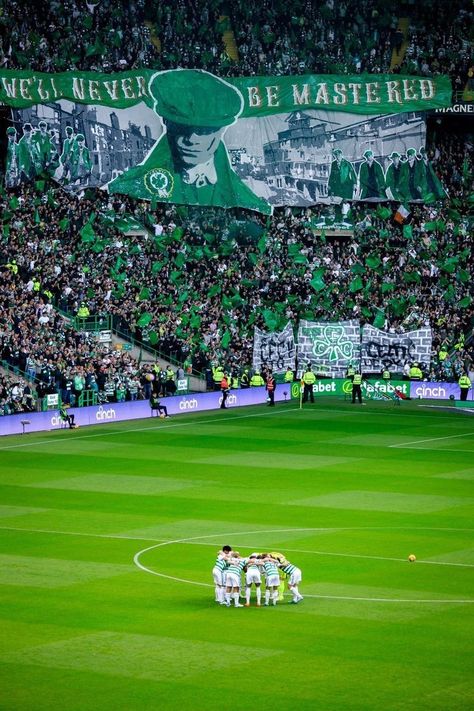 Celtic Fc Wallpapers, Celtic Wallpaper, Celtic Soccer, Celtic Club, Football Pfp, Football Wallpaper Iphone, Celtic Park, Celtic Football Club, Celtic Football