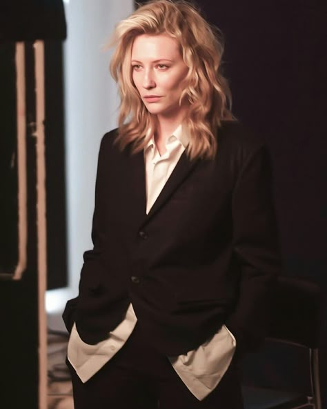 My baby ❤️ . . #cateblanchett #cateblanchettmyqueen #mostbeautifulwomanintheworld #mysunshine #myhappiness #mylove #goddess Catherine Élise Blanchett, Woman In Suit, Cate Blanchett, Celeb Crushes, My Type, Jennifer Lopez, Celebrity Crush, Pretty Woman, My Wife