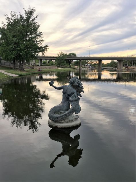 Pearl of the Conchos statue in the Concho River in San Angelo, Texas San Antonio Texas At Night, Alamo Heights San Antonio, San Antonio Texas Skyline, San Angelo Texas, San Antonio Texas Missions, Moving To Texas, San Angelo, Lone Star State, Texas Hill Country