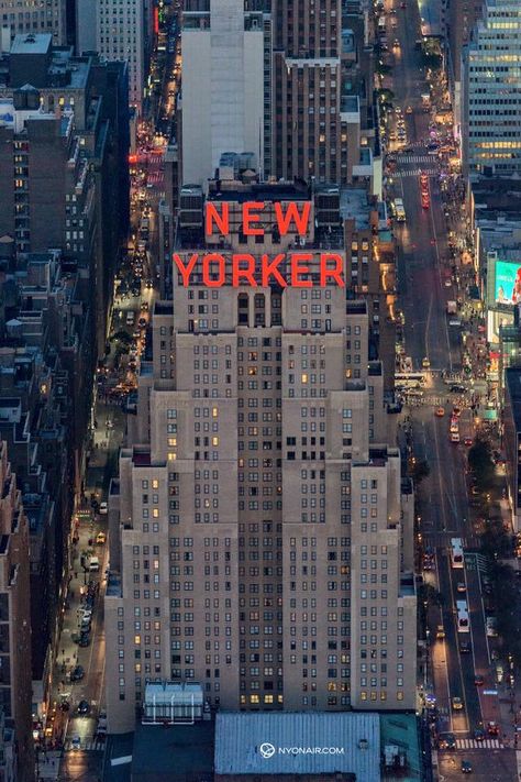 . New Yorker Hotel, National Art Museum, New York City Aesthetic, Nyc Hotels, Samsung Galaxy A14, Lincoln Memorial, Chrysler Building, Go To New York, I Love New York