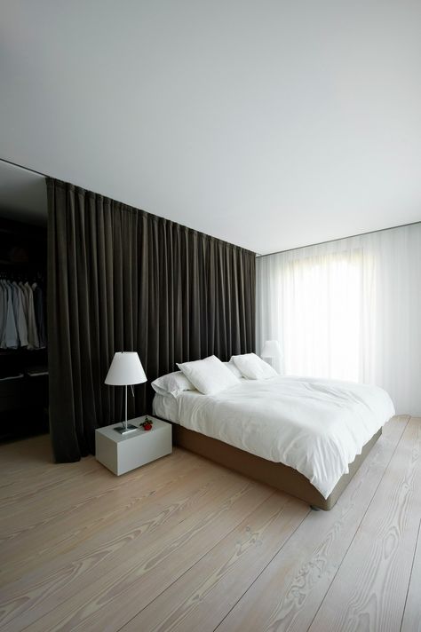 Image 16 of 16 from gallery of House A / Vaillo & Irigaray + Beguiristain. © Iñaki Bergera Closet Behind Bed, Ideas De Closets, Closet Curtain, Curtain Minimalist, Curtains Behind Bed, Room Divider Curtain, Minimalist Bedroom Design, Trendy Bedroom, Dreamy Bedrooms