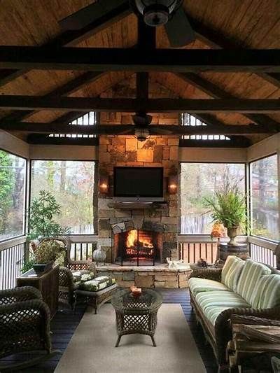 20 Cozy Farmhouse Screened In Porch Porch Design Ideas, Outdoor Living Space Design, Screened Porch Designs, 3 Season Room, Porch Fireplace, Lake Keowee, Screened Porches, Building A Porch, Tuscan Design