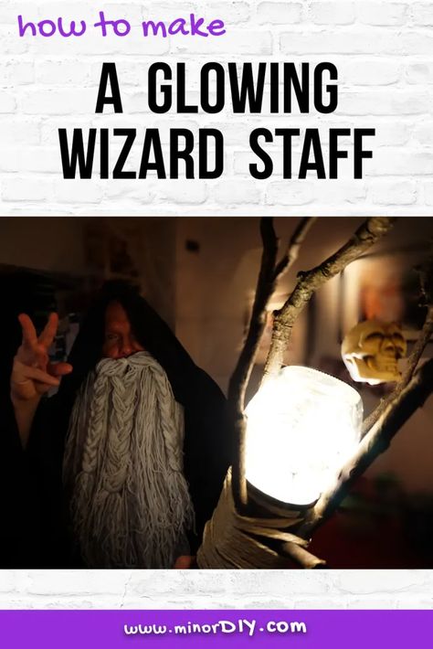 Diy Wizard Robe, Diy Wizard Staff, Sorceress Staff, Diy Wizard Costume, Wizard Staff Diy, Wizard Costume Ideas, Sorceress Cosplay, Staff Tutorial, Witch Staff