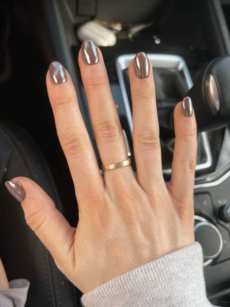 september nails 2024 #SeptemberNails2024  #FallNailTrends  #AutumnNailArt  #SeptemberManicure  #NailInspo2024  #FallNails2024  #AutumnVibes  #NailGoals  #SeasonalNails  #NailDesigns2024 Brown Nails Acrylic Chrome, Brown With Crome Nails, Short Chrome Nails Fall, Short Gel Nails Winter 2023, Nail Chrome Colors, Fall Nails Chrome Brown, Gel Nail Chrome Designs, Short Nails Crome, Brown Chrome Dip Nails