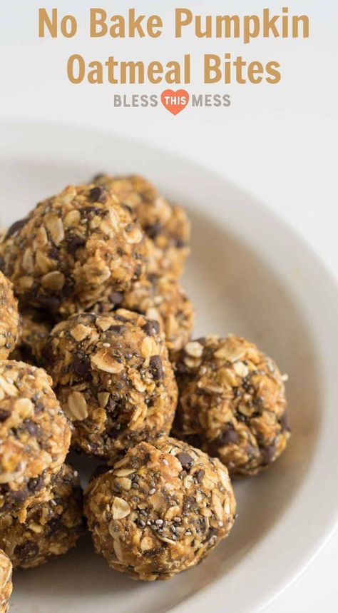 No-Bake Pumpkin Oatmeal Energy Balls | Healthy Energy Bites Oatmeal Energy Bites, Baked Pumpkin Oatmeal, Oatmeal Bites, Energy Bites Healthy, Energy Balls Healthy, No Bake Pumpkin, Healthy No Bake, Bake Pumpkin, Energy Ball Recipe