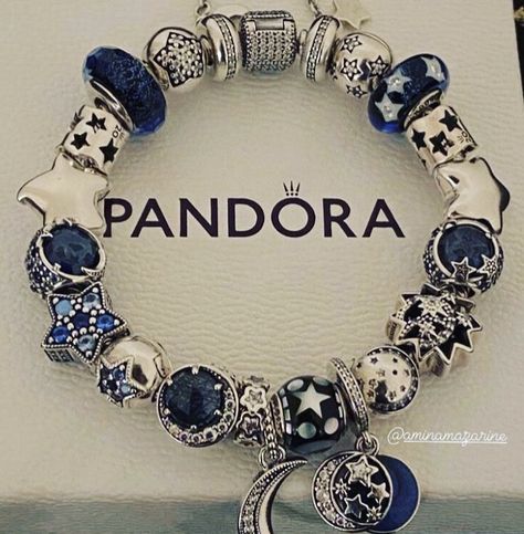 Pandora Bracelet Stargirl, Pandora Bracelet Aesthetic Blue, Blue And Silver Pandora Bracelet, Blue Pandora Bracelet Ideas, Dark Blue Pandora Bracelet, Blue Girly Things, Blue Jewelry Aesthetic, Pandora Charms Aesthetic, Blue Pandora Bracelet