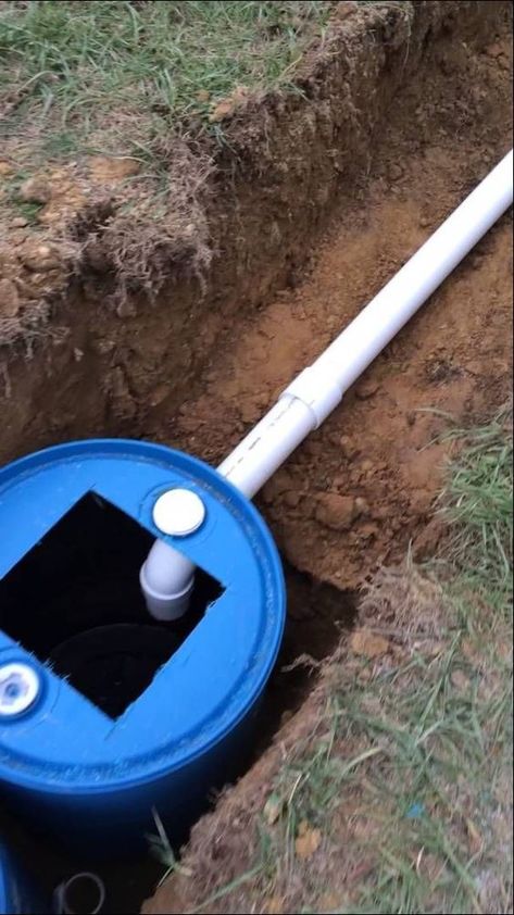 Small Septic Tank, Diy Septic System, Septic Tank Systems, Yard Drainage, Outdoor Toilet, Drainage Solutions, Composting Toilet, Outdoor Bathrooms, Septic System