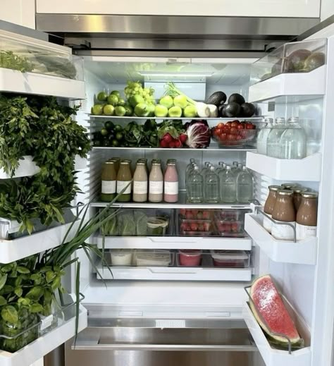 Healthy Fridge, Winter Arc, Trening Fitness, Healthy Food Motivation, Healthy Girl, Healthy Lifestyle Inspiration, Health Is Wealth, Future Me, Green Juice