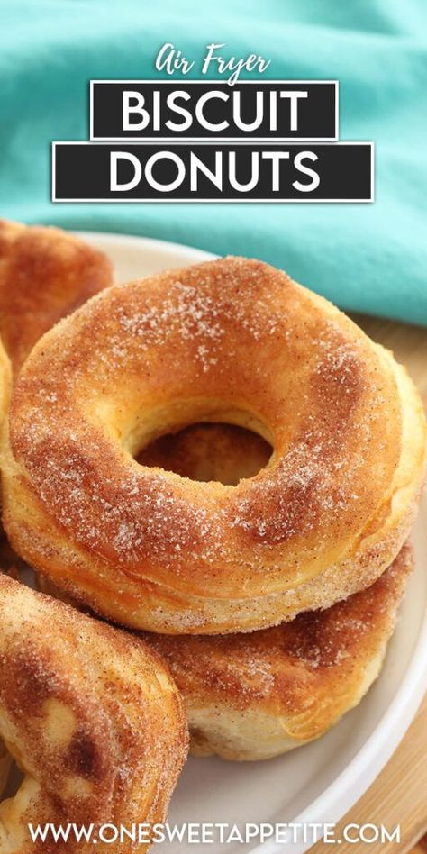 These Air Fryer Biscuit Donuts are insanely delicious! You only need 4 ingredients to whip up a batch with nearly endless topping options! Air Fry Donut Recipe, Donut Recipe Fried, Air Fry Donuts, Flakey Biscuits, Fried Biscuits, Donuts At Home, Air Fryer Donuts, Biscuit Donuts, Best Breakfast Ideas