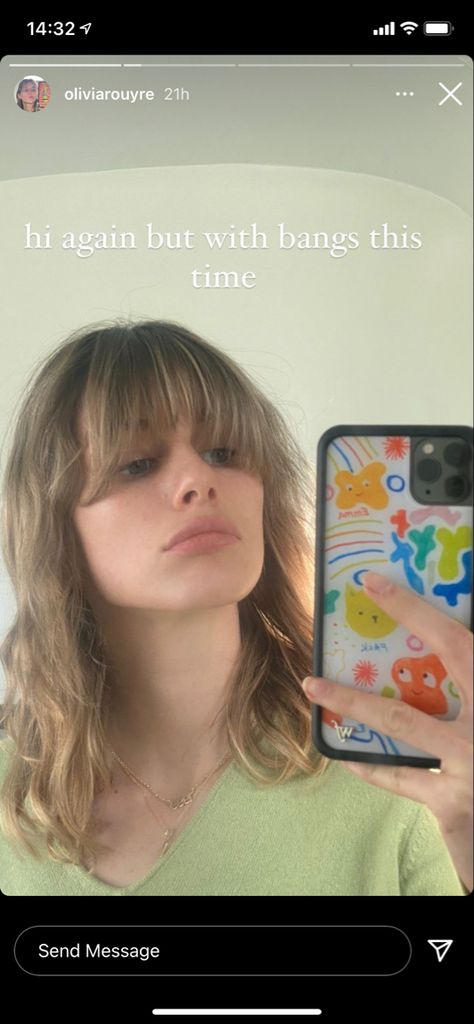 insta story 1/15/21 Bangs Captions Instagram, 80s Font, Olivia Rouyre, Wf Cases, Selfie Dump, Hair Captions, Rachel Green Hair, Caption Ig, Creative Date Night Ideas