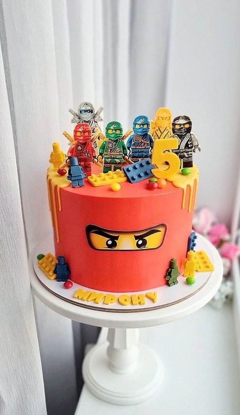 Ninja Go Birthday Cake, Birthday Cake For Boys 9th Birthday, Lego Ninjago Cake Ideas, Birthday Cake Ninjago, Cake Lego Birthday, Lego Ninja Birthday Party, Ninja Cake Ideas Boys, Ninja Cake Ideas, Ninjago Birthday Party Cake