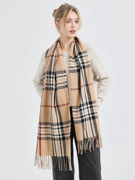 35 Cozy Winter Outfits That Are Hotter Than A Cup Of Cocoa Tartan Scarf Outfit, Patterned Scarf Outfit, How To Wear A Blanket Scarf, Cashmere Scarf Women, Trim Scarf, Good Woman, Formal Clothes, Saving Strategies, Disney Princess Drawings