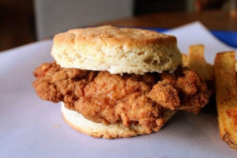 The closest I could get to a Bojangles copycat Cajun filet biscuit recipe is right here. The overnight marinade is key to the flavor of this chicken biscuit. Bojangles Cajun Filet Recipe, Bojangles Copycat Recipes, Bojangles Chicken Recipe, Bojangles Biscuits Recipe, Chicken Biscuit Sandwich, Bojangles Chicken, Bojangles Biscuits, Chicken Biscuits, Chicken Biscuit