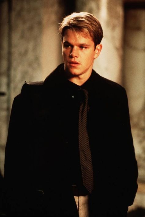 90s Matt Damon, Matt Damon The Rainmaker, Matt Damon Now, Matt Damon 90s Aesthetic, Matt Damon Glasses, The Talented Mr Ripley Matt Damon, Matt Damon Hair, Mat Damon 90s, Matt Damon Wallpaper