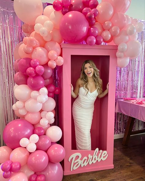 Barbie Themed 18th Birthday, Barbie Theme Hen Party, Barbie Themed Decor, Barbie Theme Hens, Barbie Sweet Sixteen, 18th Birthday Barbie Theme, 30th Birthday Barbie Theme, Barbie Theme 21st Birthday, Barbie Themed Birthday Party 21