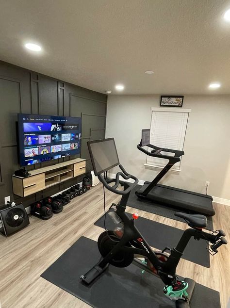 Sports Room Basement, Home Gym Asethic, Weight Room Ideas Home Gyms Small Spaces, Inside Home Gym Ideas, Home Gym And Game Room, Home Gym Ideas For Women, Gym Tv Room, Game Room/workout Room, Work Out Rooms At Home