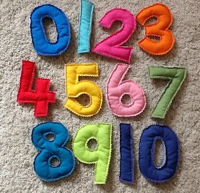 Peekaboo! Make and do.: Fabric Numbers Fabric Numbers Template, Fabric Numbers, Homemade Baby Toys, Rag Quilts, Fabric Letters, Sewing Projects For Kids, Scrap Fabric, Sewing Organization, Crafts For Kids To Make