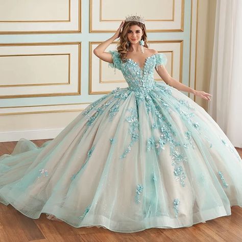 Mint Green Quinceanera Dresses, Quinceanera Dresses Damas, Mint Quinceanera Dresses, Lavender Quinceanera Dresses, Lavender Quinceanera, Green Quinceanera Dresses, Damas Dresses, Quinceanera Planning, Key Tattoo