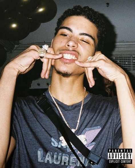 Jay Critch, Mood Vibes, Men Photoshoot, Fine Black Men, Dream Man, Attractive Guys, Light Skin, Beautiful Ladies, My Type