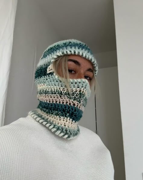 Crochet Beanie Outfit, Crochet Baklava, Balaclava Tutorial, Beanie Balaclava, Balaclava Crochet, Crochet Mens Hat, Crochet Case, Crochet Blanket Designs, Greenwich Ct