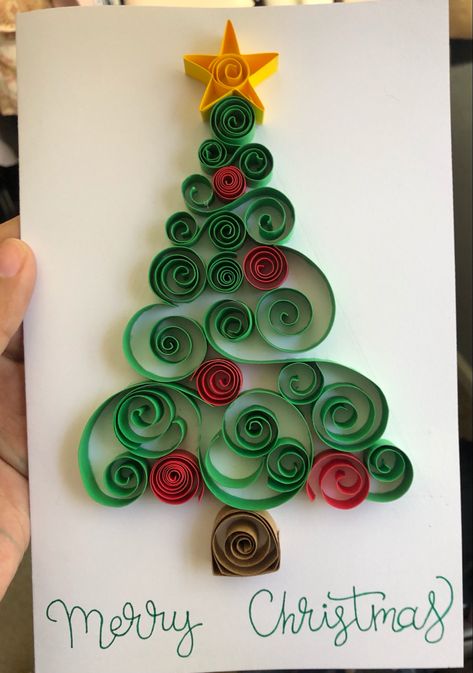 Quilled Tree, Christmas Crafts To Make And Sell, Diy Quilling Crafts, Paper Quilling For Beginners, Paper Quilling Cards, Desain Quilling, Quilling Christmas, Simple Christmas Cards, Paper Quilling Patterns