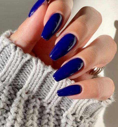 Nail Ideas Coffin Blue, Dark Blue Acrylic Nails Coffin Design, Navy Blue Nails Coffin Short, Royal Navy Blue Nails, Acrylic Nail Navy Blue, Navy Blue Coffin Acrylics, Navy Coffin Acrylic Nails, Coffin Acrylic Nails Navy Blue, Simple Acrylic Nails Navy Blue