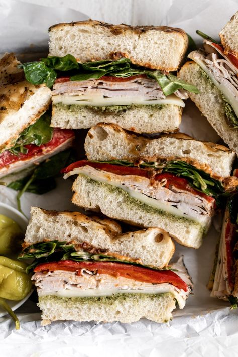 Tuscan Turkey Sandwich - Cooking with Cocktail Rings Turkey Sandwiches Recipes, Pesto Spinach, Pesto Sandwich, Sandwhich Recipes, Turkey Sandwich, Cold Sandwiches, Oven Roasted Turkey, Roasted Chicken Breast, Sliced Turkey