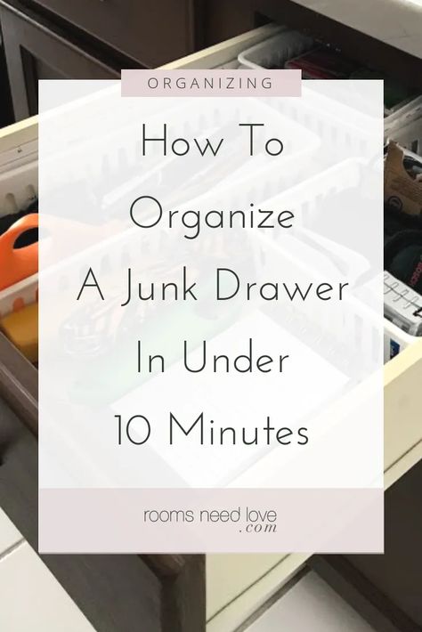 How To Organize a Junk Drawer in Under 10 Minutes - Rooms Need Love Kitchen Storage Drawers, Junk Drawer Organization, Closet Organization Master, Organizing Spices, Kitchen Junk Drawer, Deep Drawer Organization, Mom Time Management, Junk Drawer Organizing, Deep Pantry