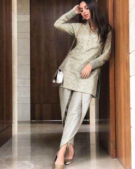 dhoti pants for engagement Dhoti Salwar, Tulip Pants, Indian Designer Suits, Dhoti Pants, Salwar Kamiz, Pakistani Dresses Casual, Kurti Designs Party Wear, Kurta Designs Women, Stylish Party Dresses