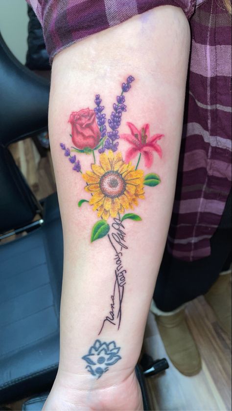 Color floral tattoo on forearm Tattoo With Signature Handwriting, Tattoos With Signatures Handwriting, Memorial Handwriting Tattoo, Floral Memorial Tattoo, Signature Tattoos Memorial, Mom Tattoo Ideas, Signature Tattoo, Art Signature, Tattoo Floral