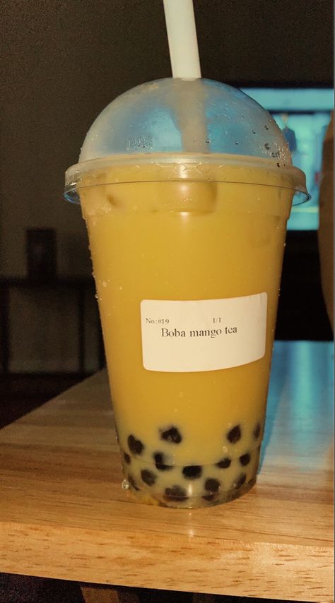 Boba Tea Mango, Mango Boba Aesthetic, Cartoon Taylor Swift, Mango Boba Tea, Boba Mango, Mango Bubble Tea, Boba Tea Aesthetic, Free Christmas Greetings, Mango Boba