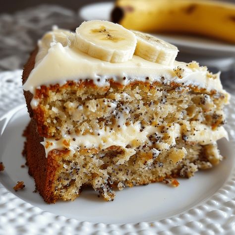 Banana Bread Cake with Cream Cheese Frosting Banana Bread Cake, Classic Banana Bread, Cheese Frosting Recipe, Moist Banana Bread, Cream Cheese Frosting Recipe, Cake With Cream Cheese Frosting, Make Banana Bread, Frosting Recipe, Banana Nut