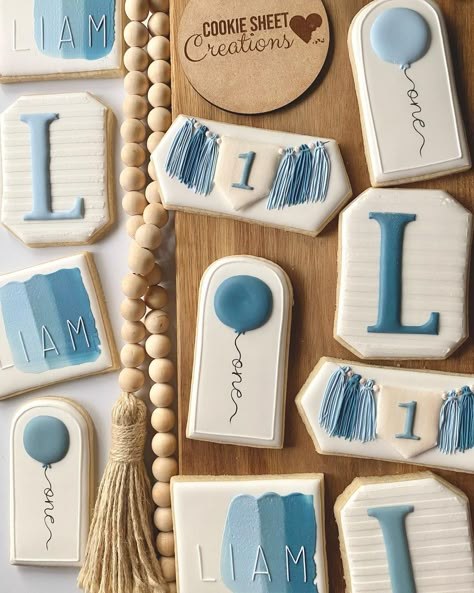 Blue First Birthday Cookies, 1st Birthday Cookies Boy, First Birthday Cookies Boy, First Birthday Sugar Cookies, 1st Birthday Twins, 1st Birthday Cookies, Simple First Birthday, Birthday Biscuits, Birthday Twins